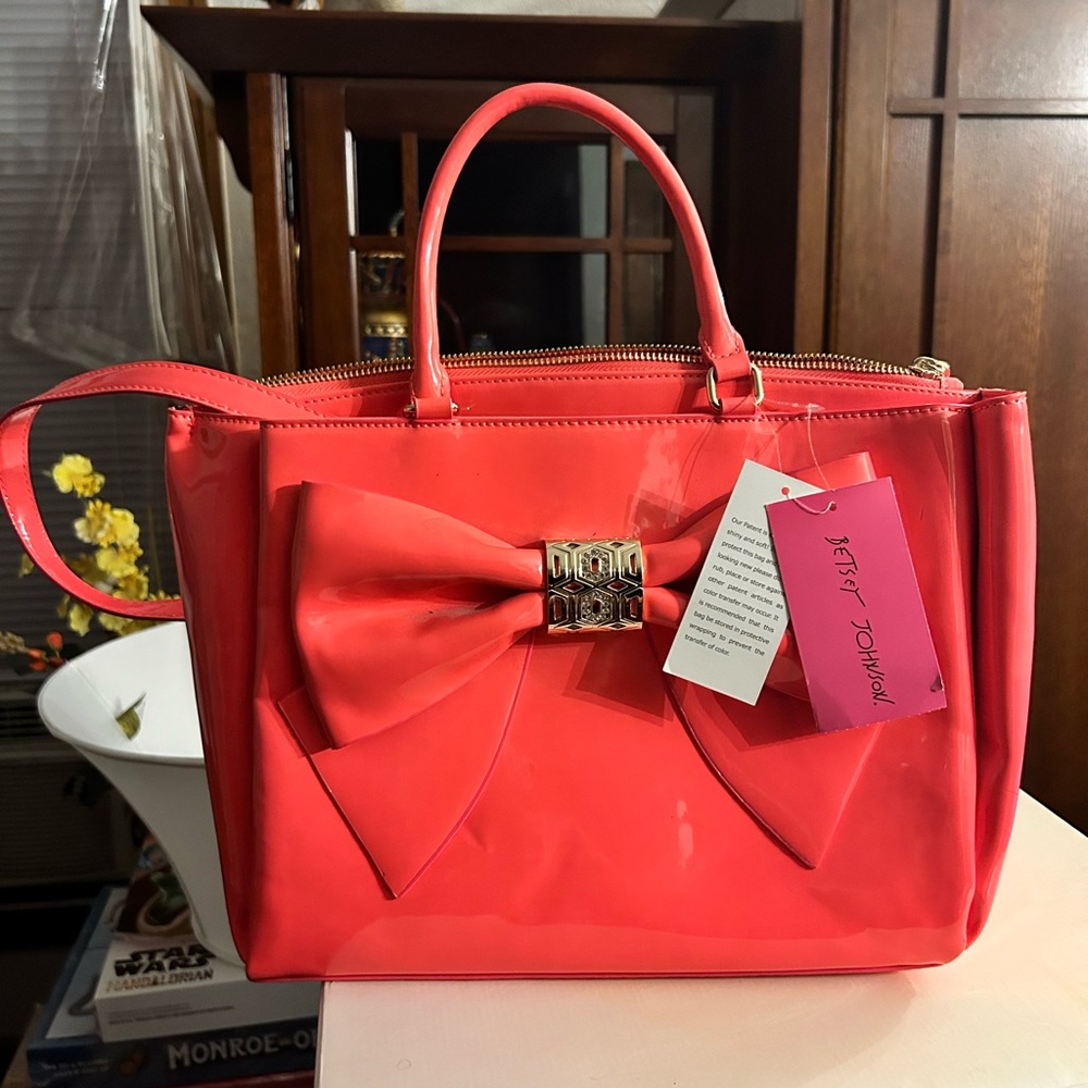 🖤 Betsey Johnson | Neon Vegan Leather Convertible Tote